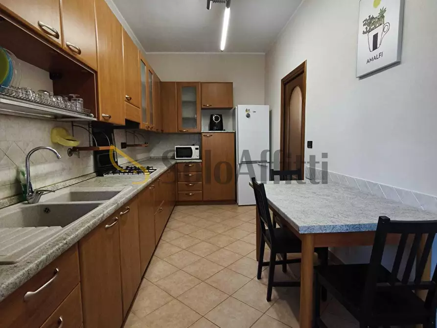 Immagine 11 di Quadrilocale in affitto  in Via Pietro Francesco Guala 5 a Torino