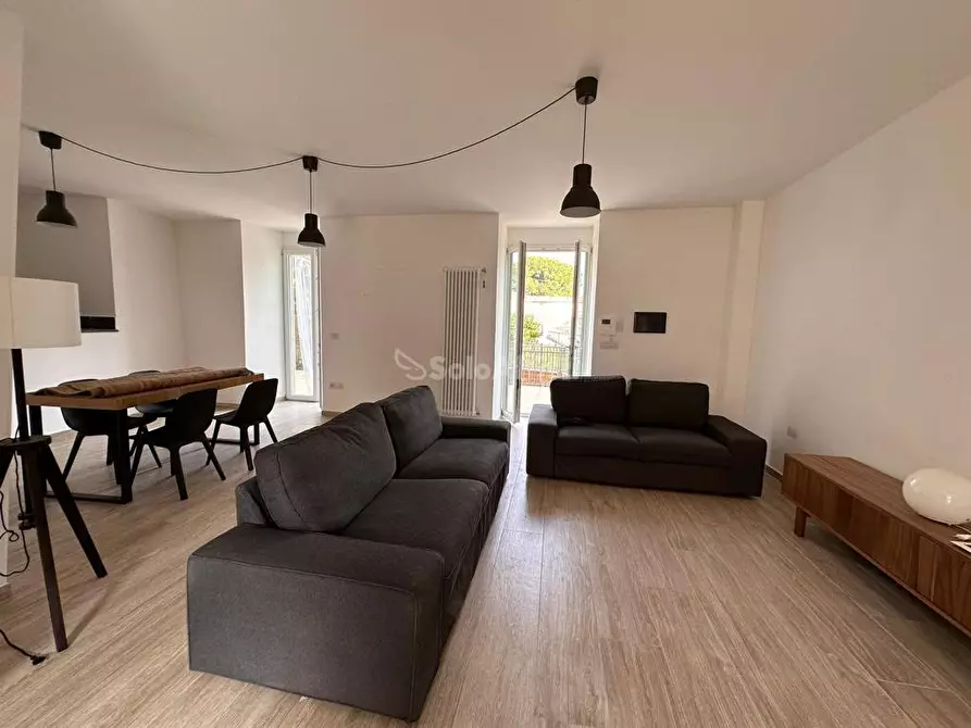 Immagine 2 di Trilocale in affitto  in Via delle Ferriere 20 a Caserta