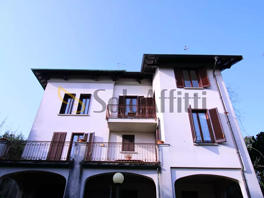 Immagine 12 di Trilocale in affitto  in Viale Trieste 9 a Barlassina