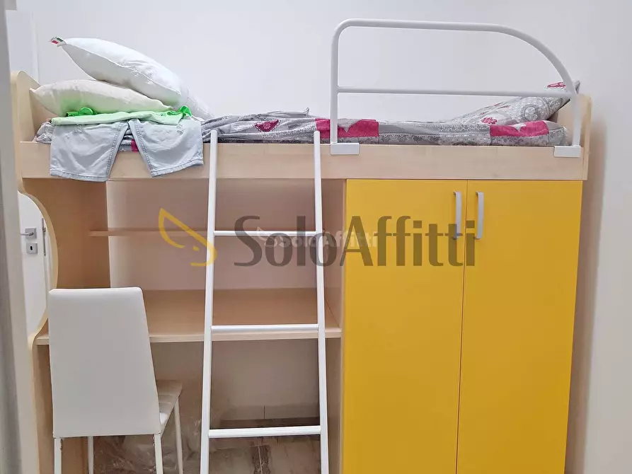 Immagine 9 di Trilocale in affitto  a Catanzaro