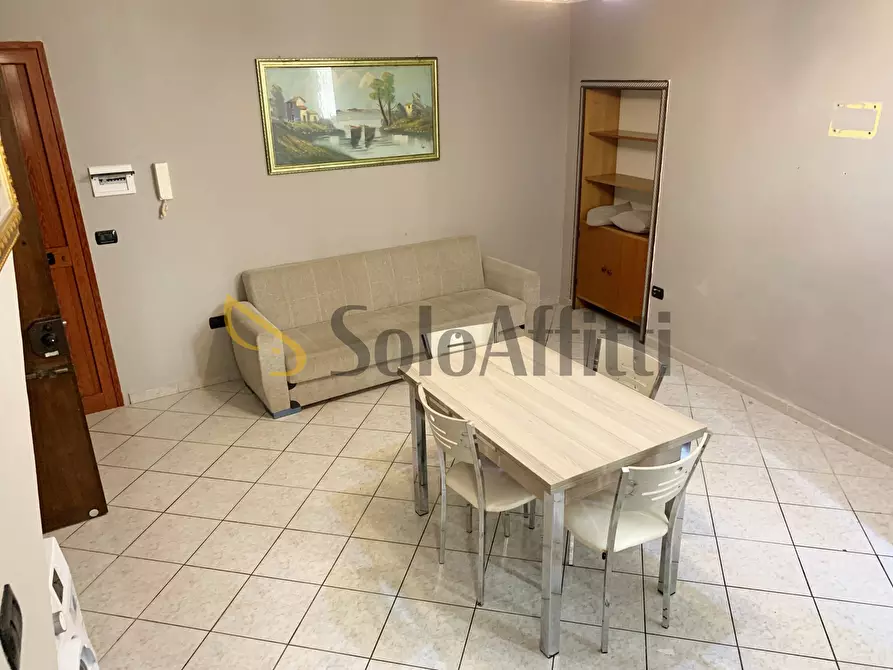 Immagine 4 di Bilocale in affitto  a Catanzaro
