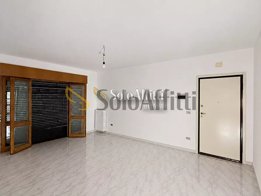 Immagine 3 di Pentalocale in affitto  in Via delle Medaglie Olimpiche 2 a Potenza