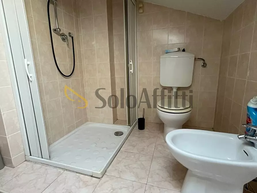 Immagine 13 di Bilocale in affitto  in Via Caprera 47 a Torino