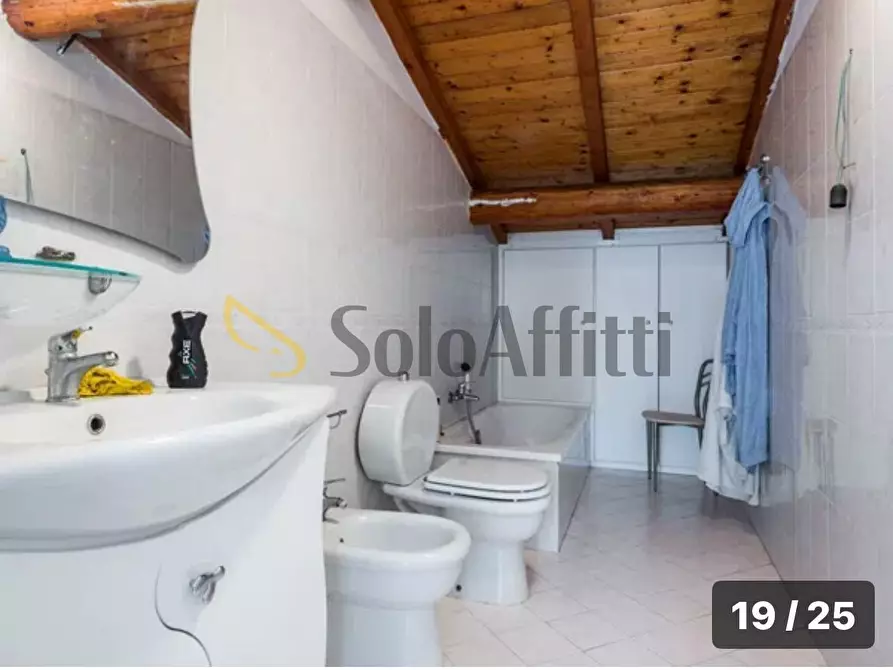Immagine 19 di Casa indipendente in affitto  a Aci Castello