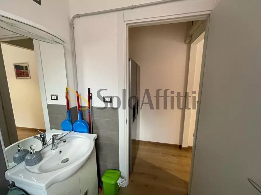 Immagine 8 di Locale commerciale in affitto  a Gallarate