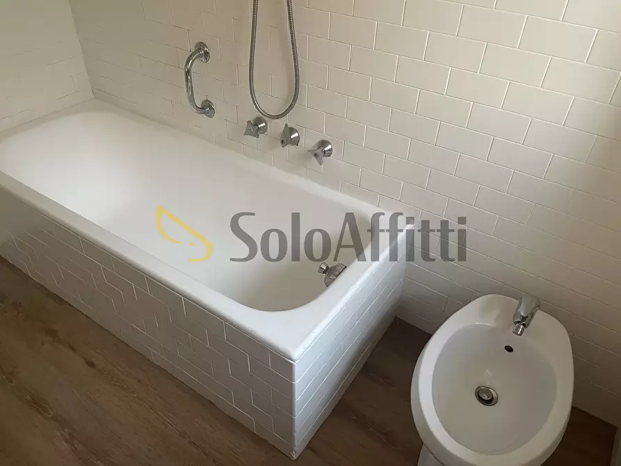 Immagine 22 di Bilocale in affitto  in Via Turbigo 35 a Busto Arsizio