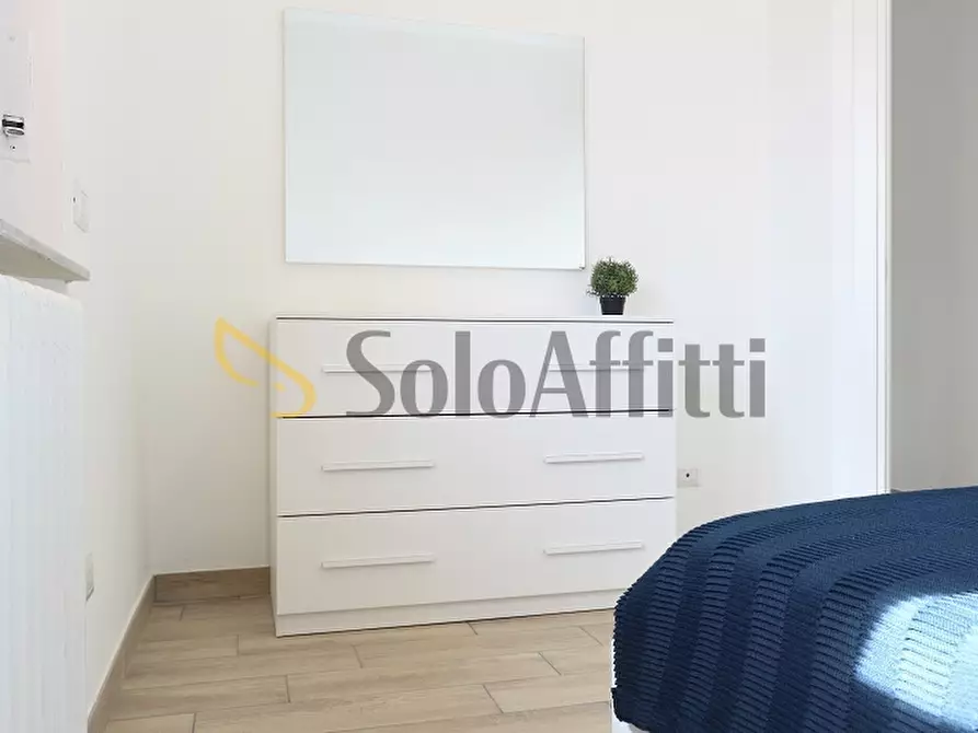 Immagine 12 di Bilocale in affitto  in Via Gradisca 6 a Limbiate