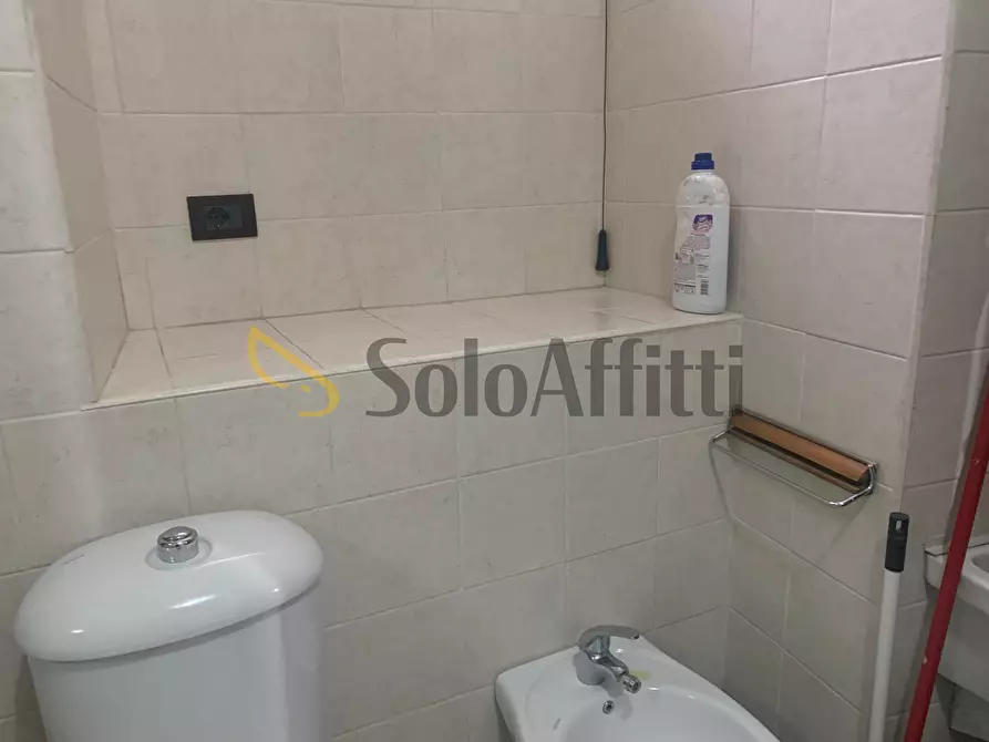 Immagine 31 di Bilocale in affitto  in Via Bonanno 22 a Catania