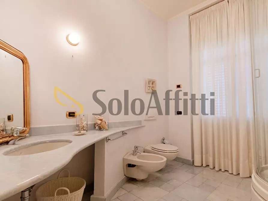 Immagine 20 di Villa in affitto  a Taggia