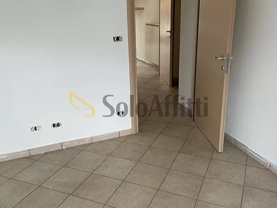 Immagine 7 di Bilocale in affitto  in Via Ex Combattenti 3 a Chiusa Di San Michele