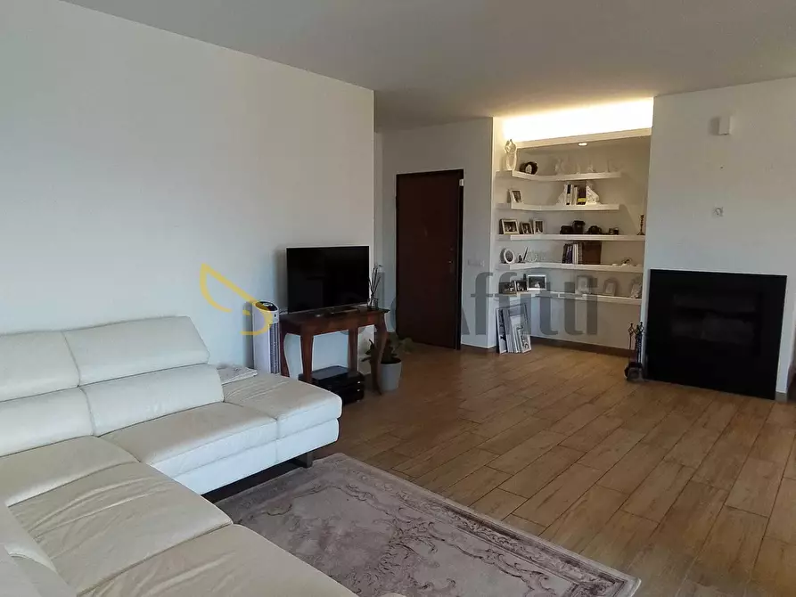 Immagine 4 di Trilocale in affitto  in Via Beppe Lombardi a Terni