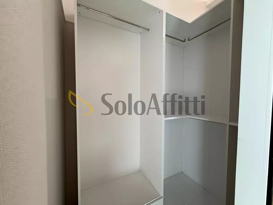 Immagine 25 di Bilocale in affitto  a Caserta