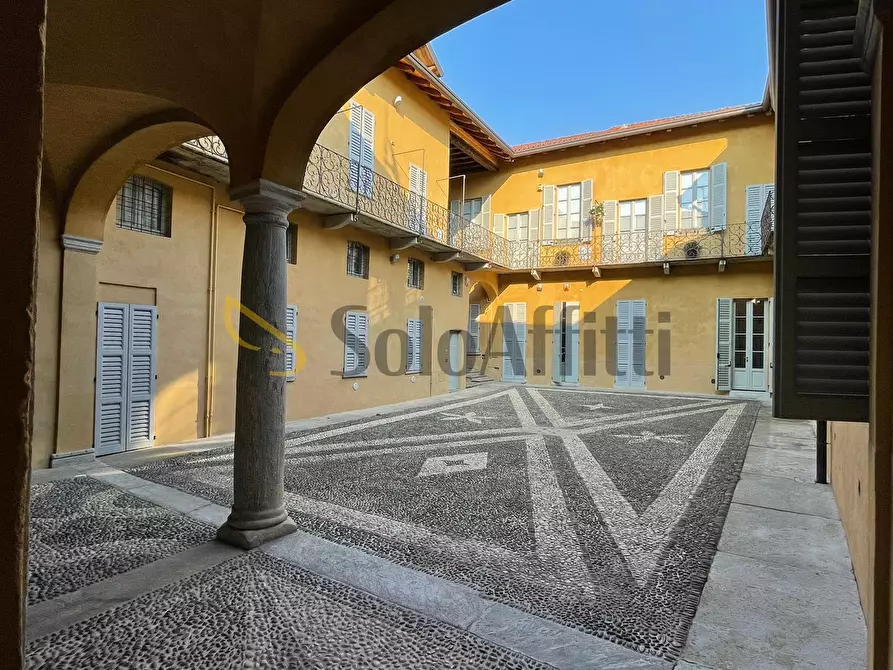 Immagine 13 di Trilocale in affitto  a Gallarate