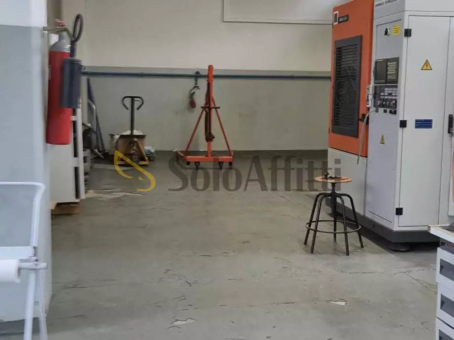 Immagine 8 di Capannone industriale in affitto  in Via Francesco De Sanctis a Torino
