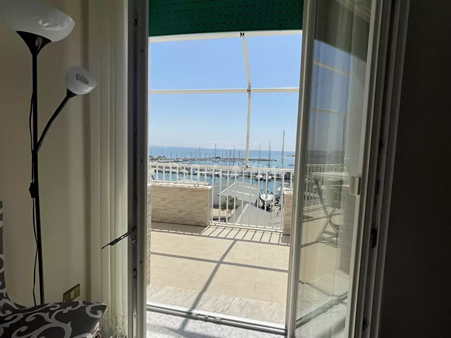 Immagine 10 di Trilocale in affitto  in Via Antonio Gramsci a Anzio