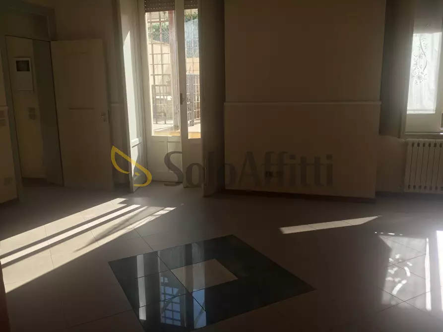 Immagine 53 di Appartamento in affitto  a Catania