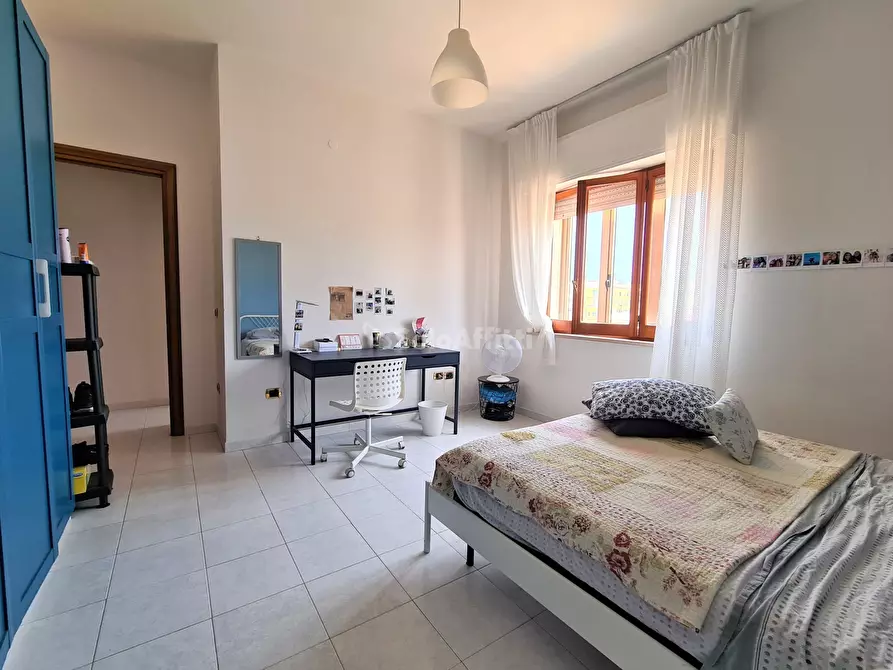 Immagine 6 di Stanza singola in affitto  a Catanzaro