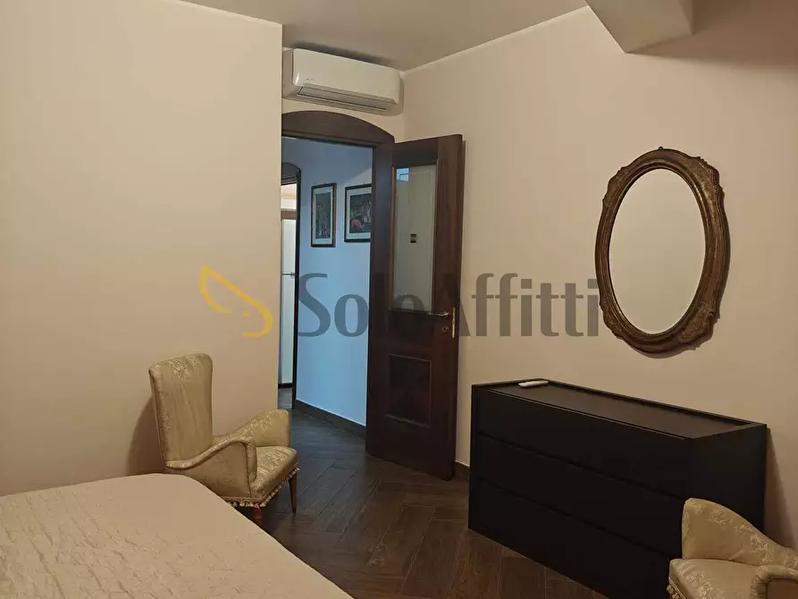 Immagine 9 di Trilocale in affitto  a Catania