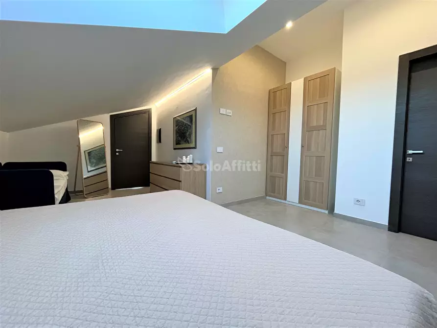 Immagine 7 di Mansarda in affitto  a Catanzaro