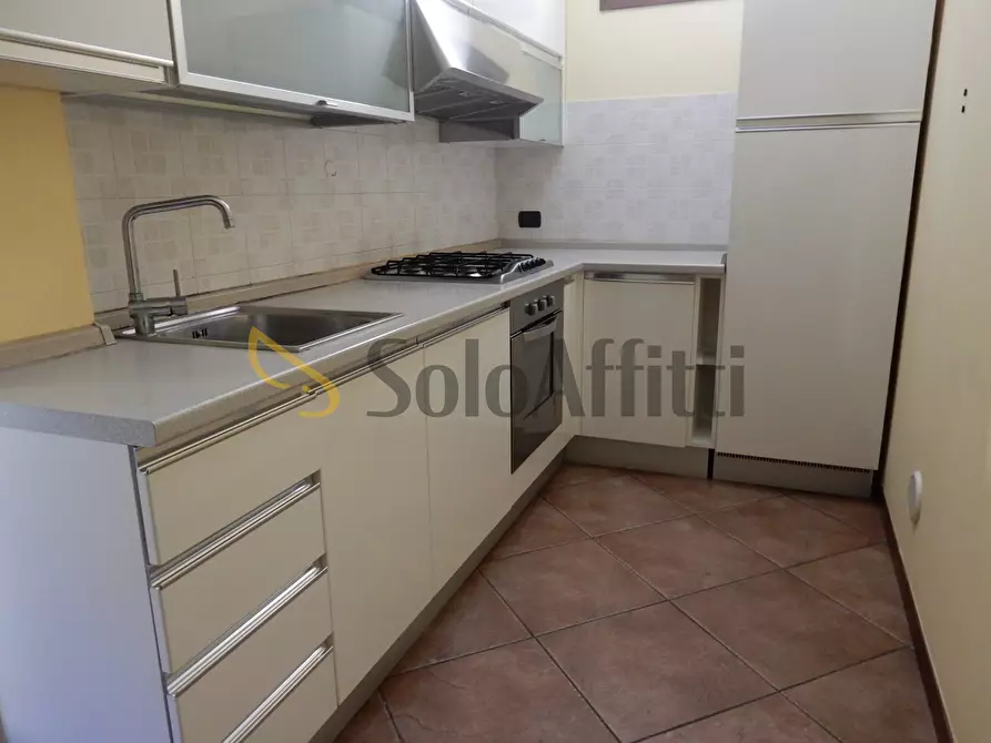 Immagine 7 di Bilocale in affitto  in Via Varese 10 a Busto Arsizio