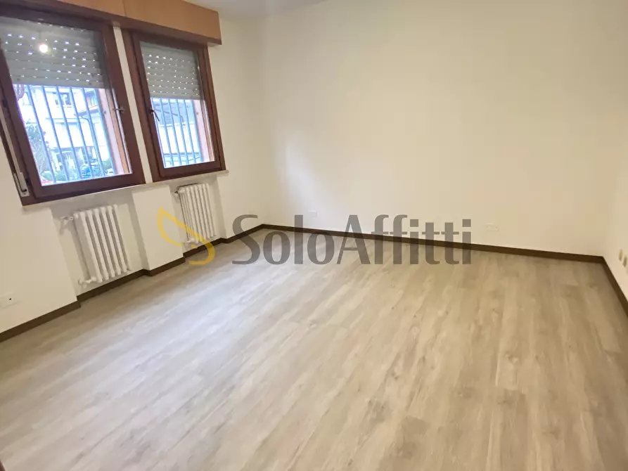 Immagine 7 di Bilocale in affitto  in Viale Giovanni Pascoli 114 a Rimini