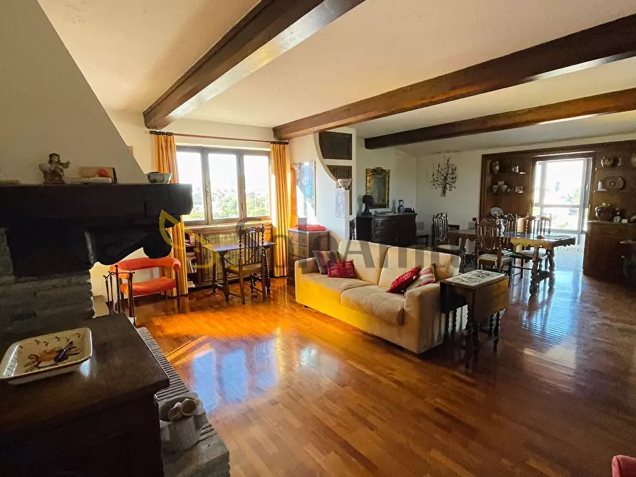 Immagine 13 di Attico in affitto  a Frosinone