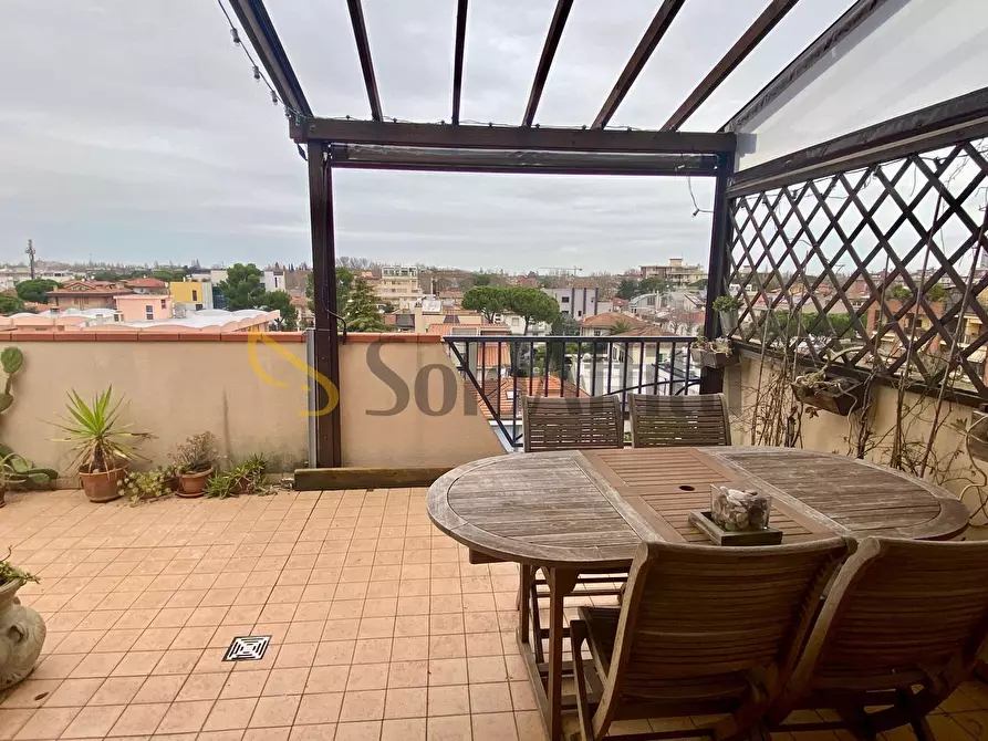 Immagine 22 di Attico in affitto  in Via Sebastiano Vanzi 18 a Rimini