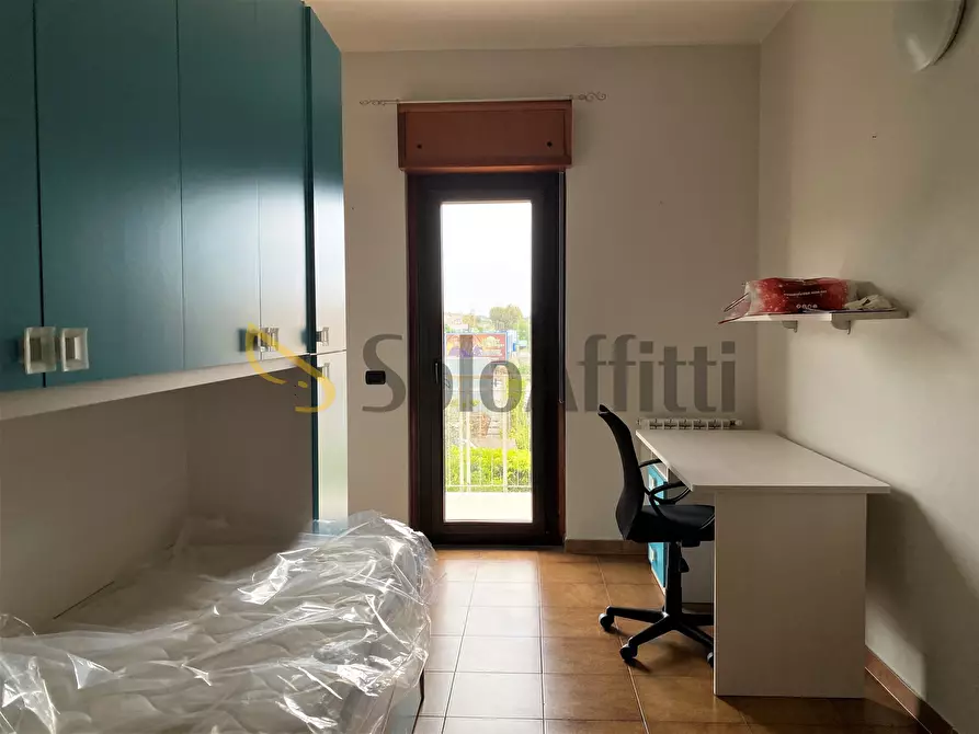 Immagine 11 di Stanza singola in affitto  a Catanzaro