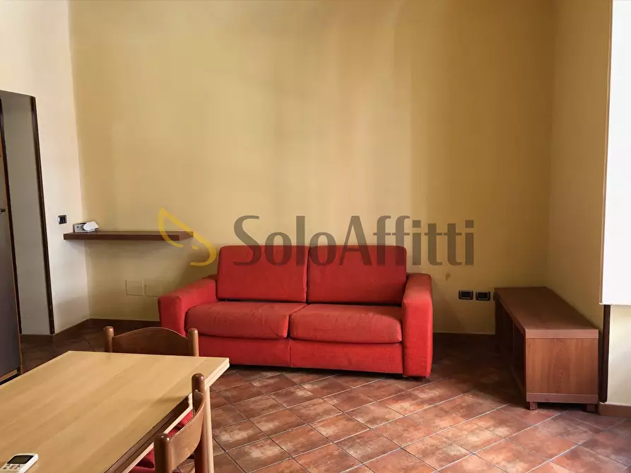 Immagine 7 di Bilocale in affitto  a Catania