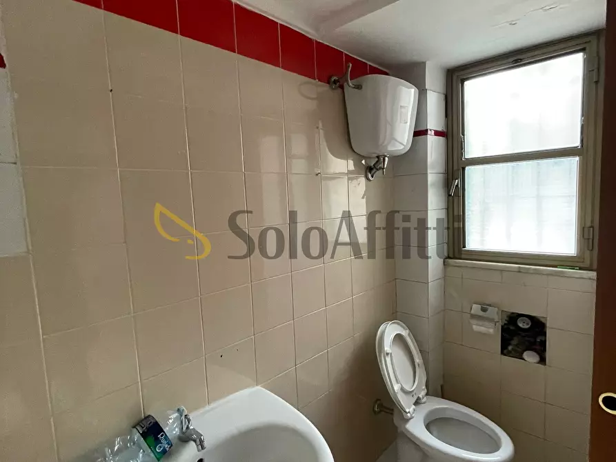 Immagine 5 di Locale commerciale in affitto  in Via Adige a Frosinone