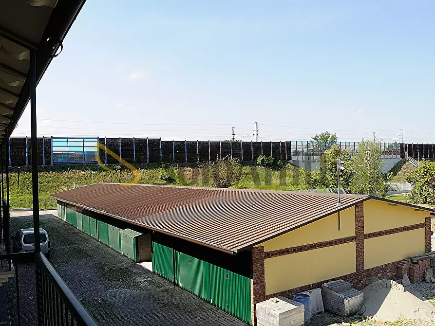 Immagine 22 di Bilocale in affitto  in Via Fornaci 45 a Settimo Torinese