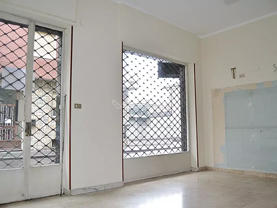 Immagine 2 di Locale commerciale in affitto  in VIA VERDI 32 a Settimo Torinese