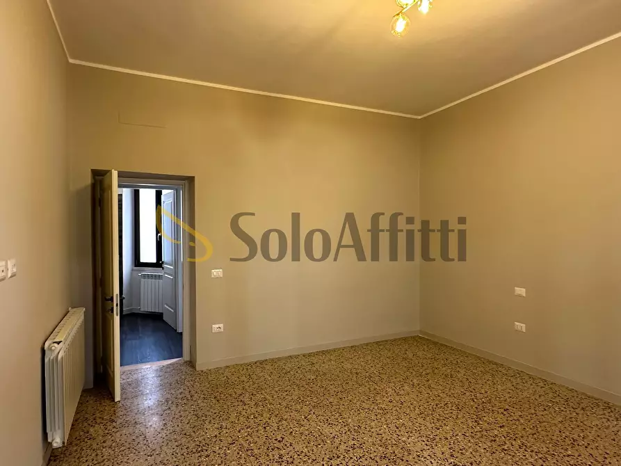 Immagine 15 di Trilocale in affitto  in Via Eugenio Chiesa a Terni