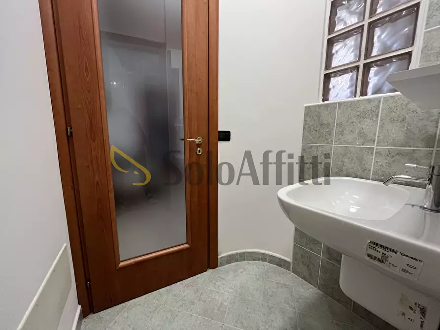 Immagine 9 di Bilocale in affitto  a Catanzaro