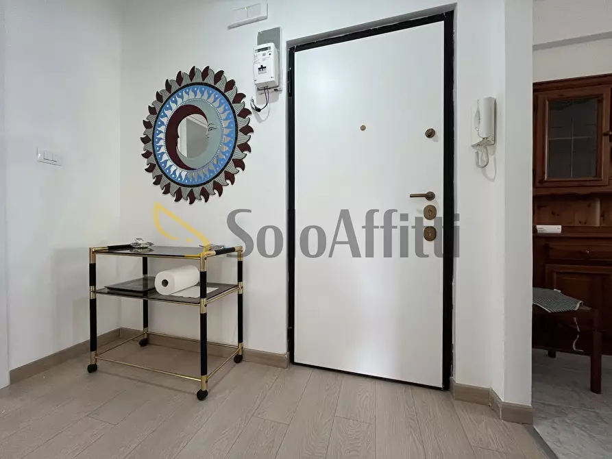 Immagine 14 di Trilocale in affitto  a Catanzaro