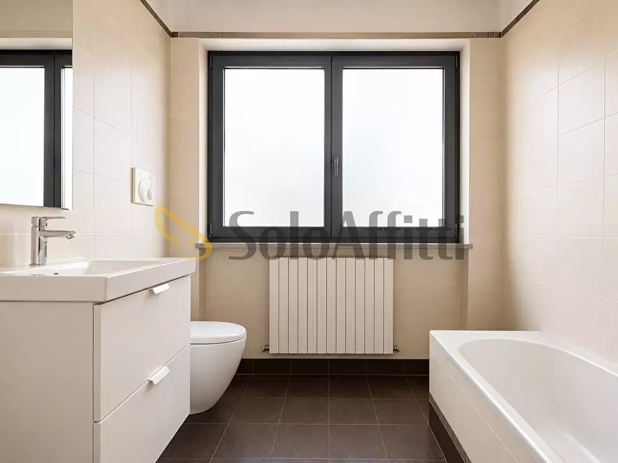 Immagine 6 di Trilocale in affitto  a Catanzaro