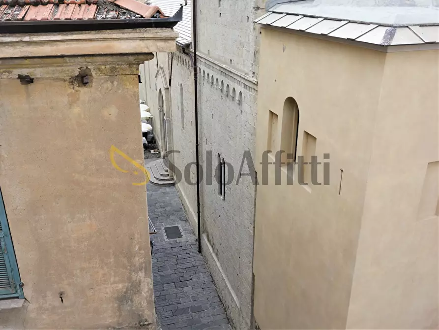 Immagine 20 di Trilocale in affitto  in Via Corradi 92 a San Remo