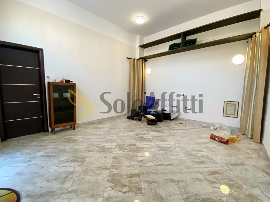 Immagine 3 di Magazzino in affitto  a Catanzaro