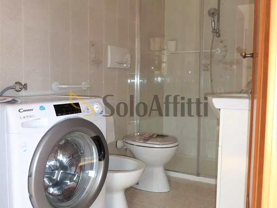 Immagine 11 di Bilocale in affitto  in Via delle Ginestre 45 a San Remo