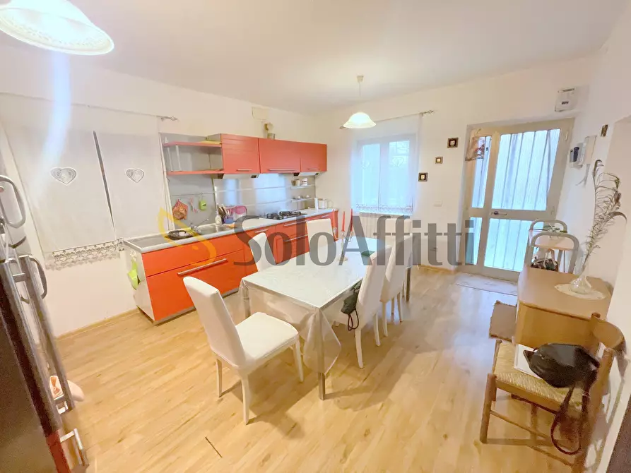 Immagine 2 di Bilocale in affitto  a Osimo