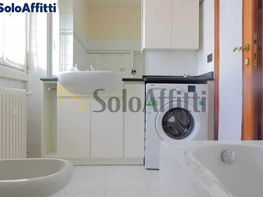 Immagine 14 di Trilocale in affitto  in Via Cadore 10 a Desio