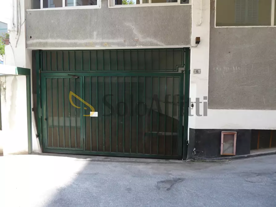 Immagine 13 di Garage in affitto  in Via XX Settembre a San Remo