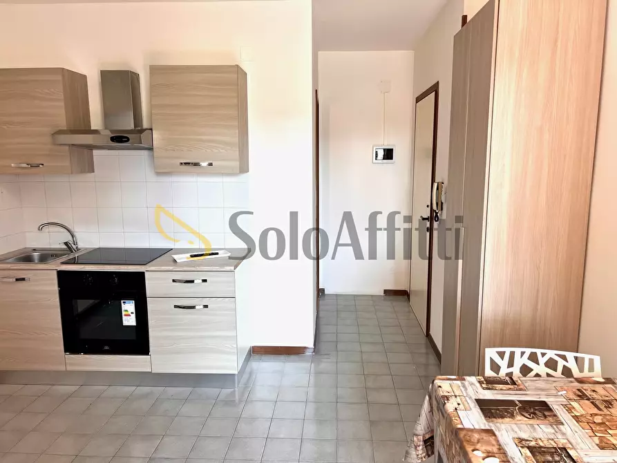 Immagine 5 di Monolocale in affitto  in Via Cavour 85 a Alba Adriatica