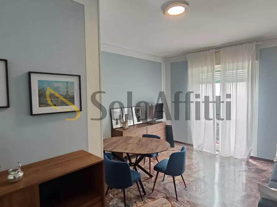 Immagine 1 di Trilocale in affitto  in Via Eredi Farina 1 a Pavia