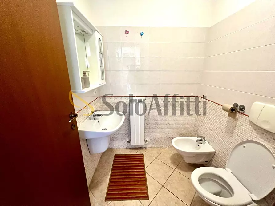 Immagine 14 di Bilocale in affitto  in Via Ercole Falò 6 a Alba Adriatica