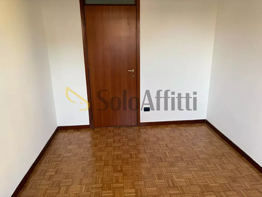 Immagine 10 di Trilocale in affitto  in Via Monfalcone 22 a Busto Arsizio