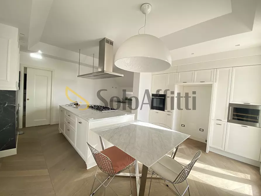 Immagine 14 di Villa in affitto  in Via Antonio Fogazzaro 9 a Rimini