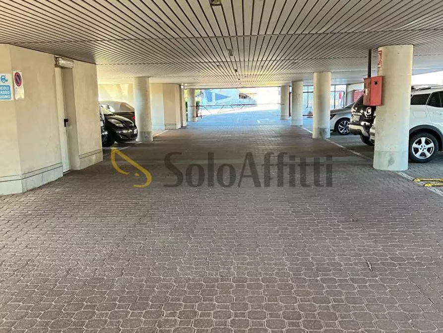 Immagine 3 di Garage in affitto  in Via Auriletto 14/B a Rivoli