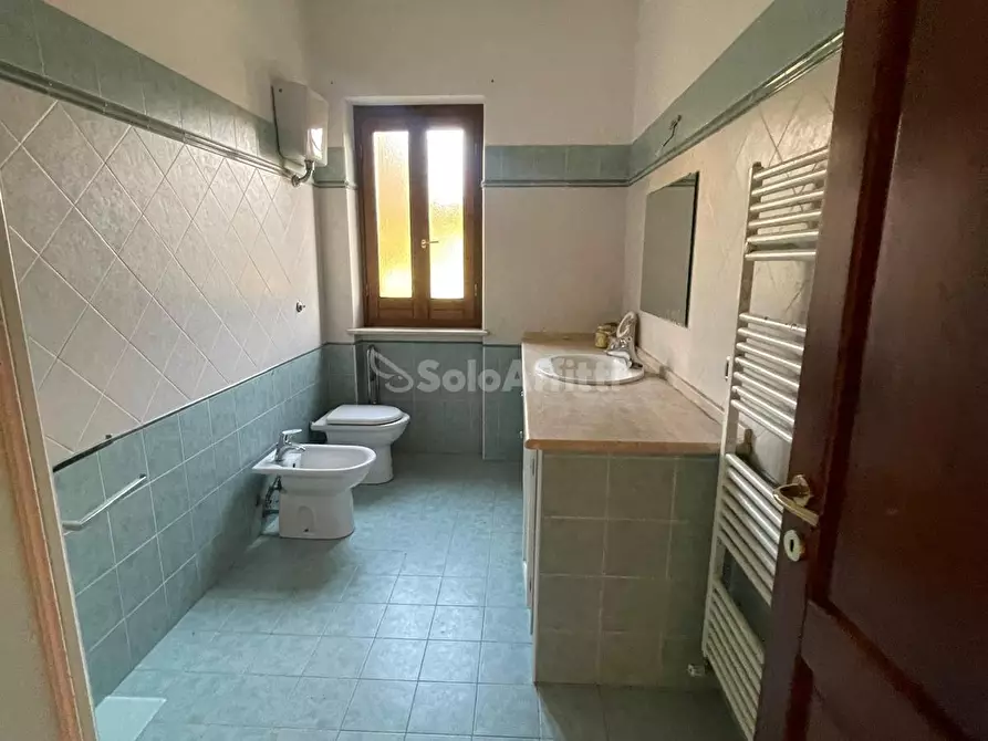 Immagine 34 di Trilocale in affitto  a Ceccano