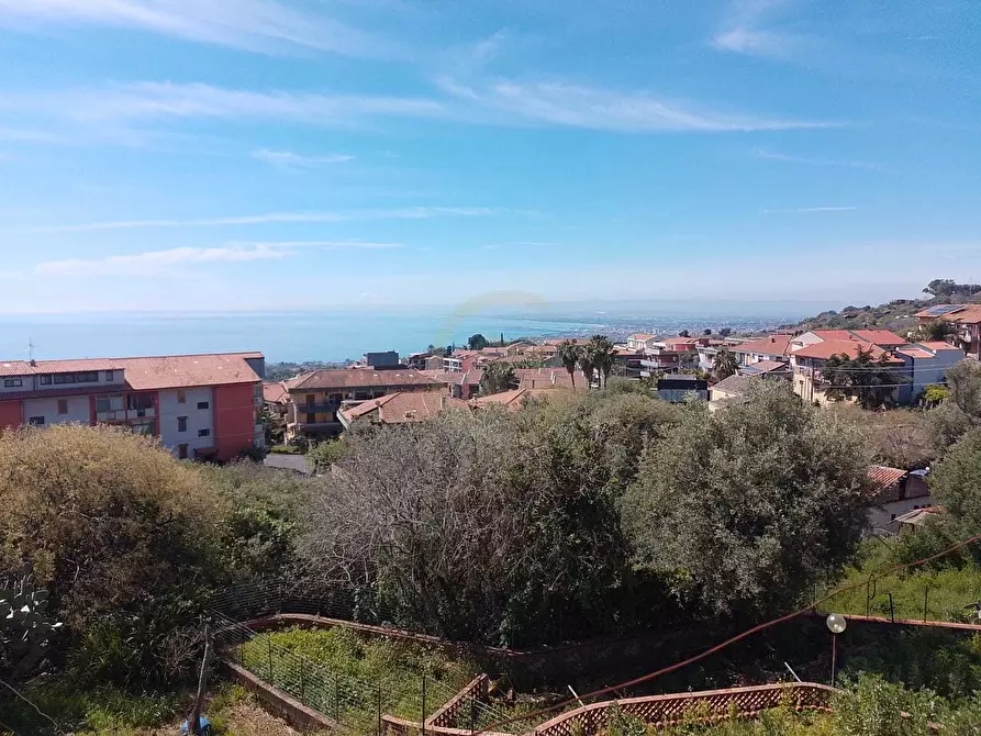 Immagine 14 di Casa indipendente in vendita  a Aci Castello
